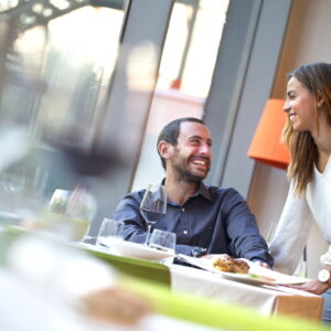 Relax con Sabor: SPA 80 min. + elegir: Comida/Cena (Sin beb.)